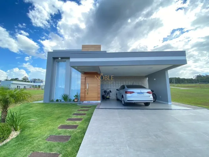 Casa no condomínio Reserva das Águas