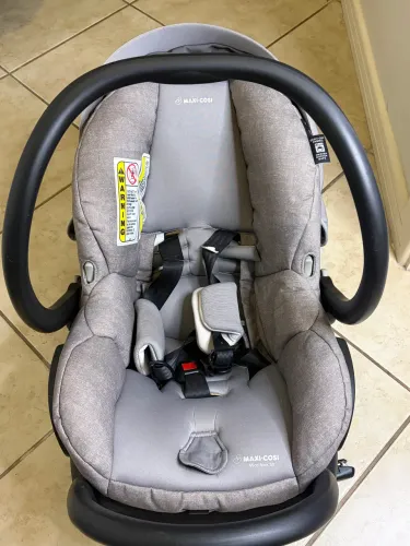 Carrinho + Bebê Conforto Maxi Cosi