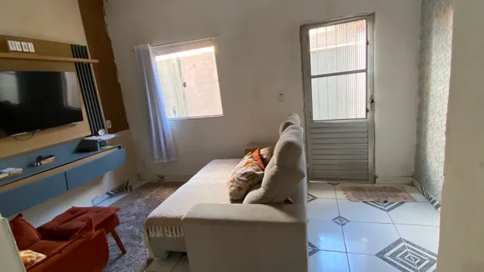 Aluga-se Casa no CENTRO