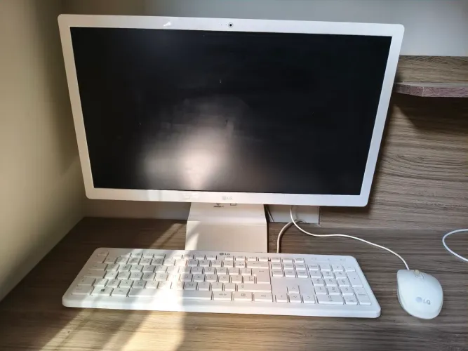 Computador Windows 10 pro, All in One