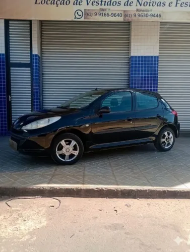 Peugeot 207 X-line 1.4 Flex 8V 5P 2011