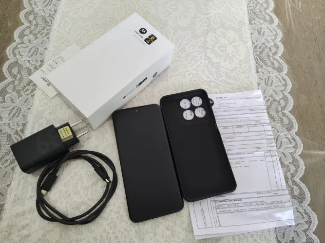 Vendo Moto Edge 70 Fusion - Com Garantia