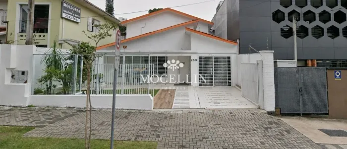 Casa comercial à venda no Batel, Curitiba/Mocellin Imóveis