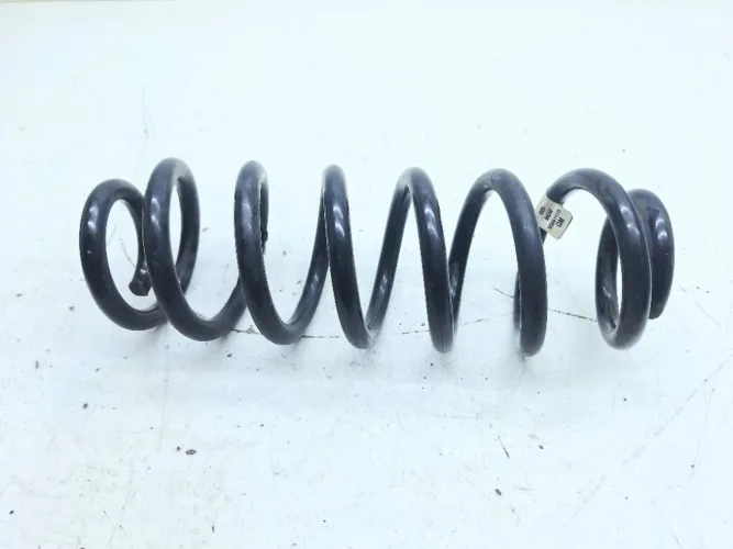 Mola Amortecedor Traseiro Vw Jetta Gli 2.0 2019 5q0511115