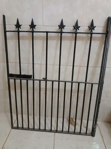 PORTAO DE FERRO PEQUENO