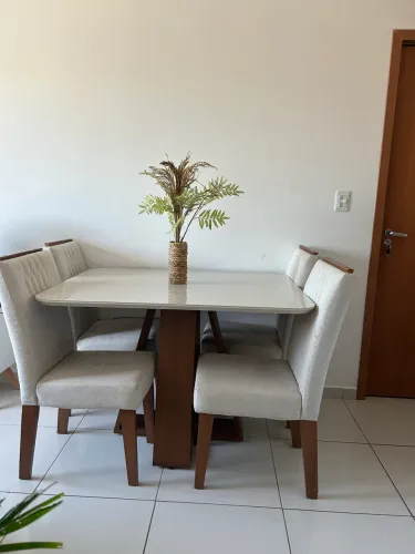Mesa de jantar 120x90cm 4 cadeiras