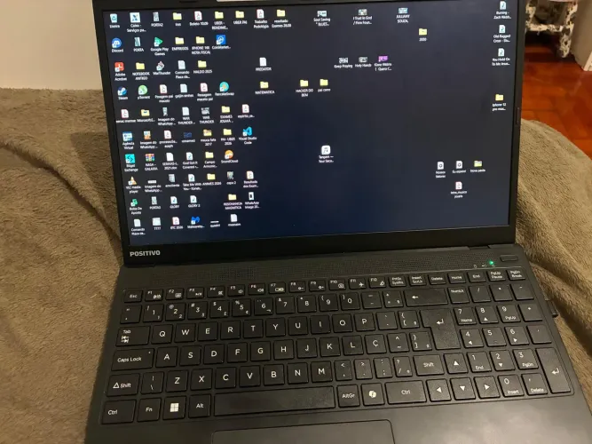 Notebook Vision R15 Ryzen 7 5700U/ 8Gb /SSD / 512GB