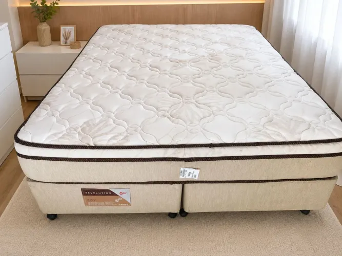Cama queen