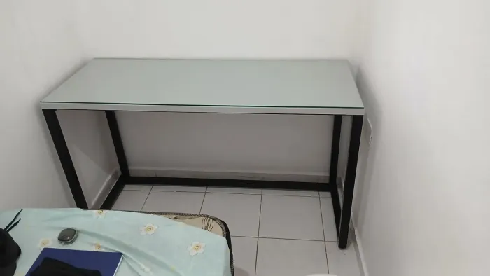 Mesa Grande 1,70m Escritório/Setup - Metal + Vidro