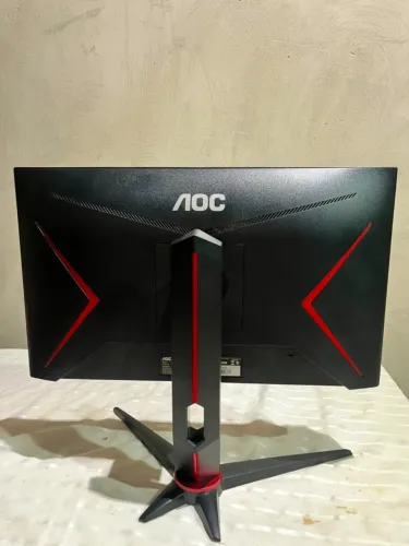 monitor AOC 144Hz 1ms tela LCD IPS em estado de novo