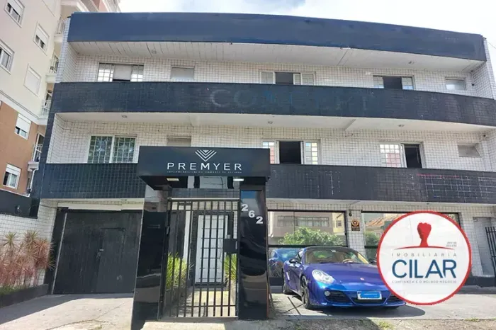 Sala comercial luxuosa em Vila Izabel, Curitiba: 340m² e 12 vagas