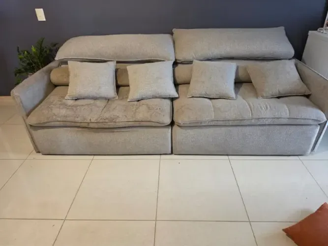 Vendo Sofá Retrátil Reclinável