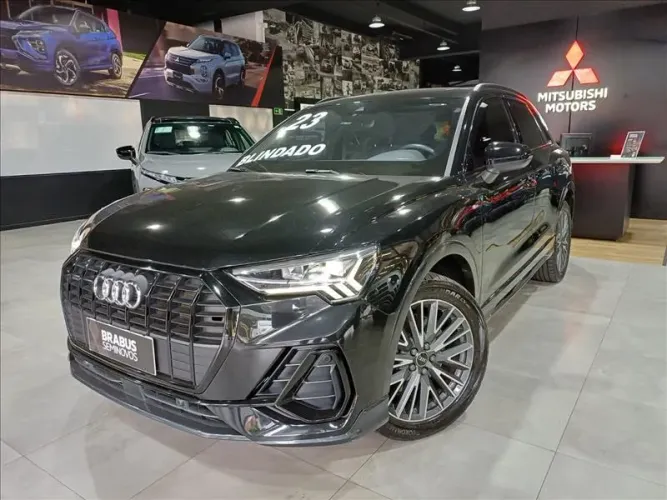 Audi Q3 Perf. Black 2.0 TFSI Tiptr. Quattro 2023