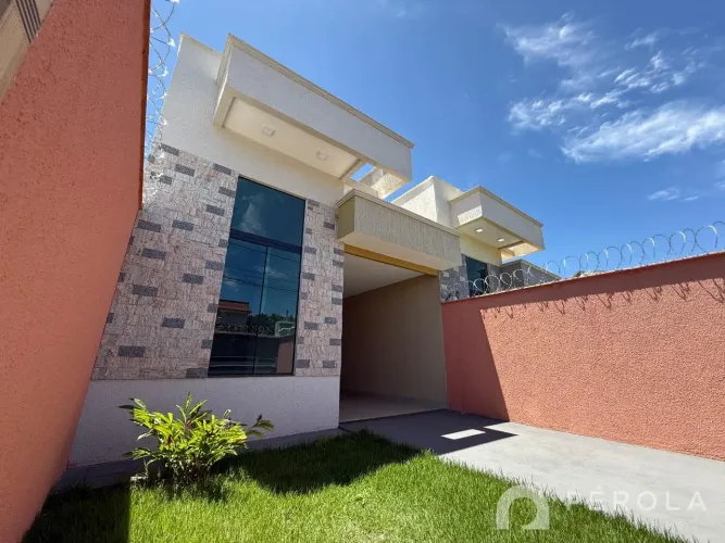Casa em Papillon Park - Complemento - Aparecida de Goiânia, GO