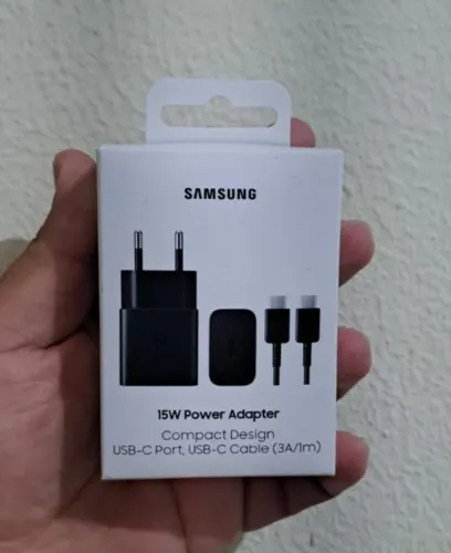 Carregador original de 15w da Samsung tipo C pra C