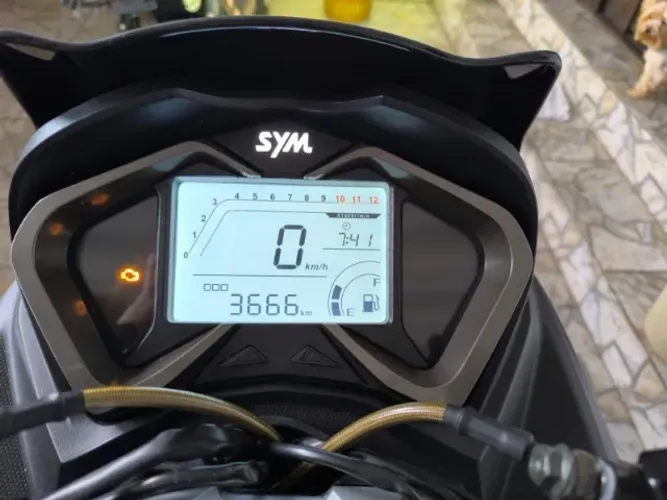 Dafra Cruisym 150 2023 - 3666KM