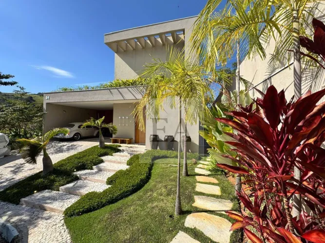 Casa com 1 suíte à venda, 240 m² por R$ 1.750.000 - Condomínio Portal da Serra - Bragança 