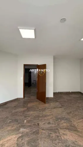 Casa para alugar em Franca, Estação, com 12 quartos, 298m²