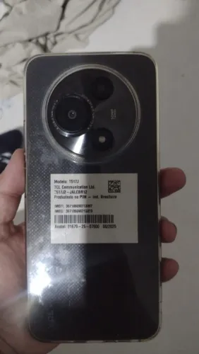 Celular tcl60