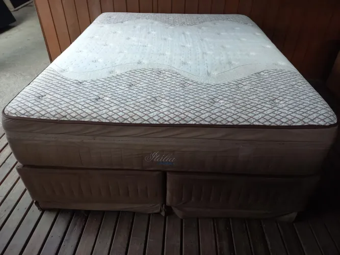 Cama Box queen size