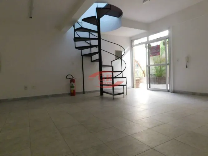 EXCELENTE SALA COMERCIAL!