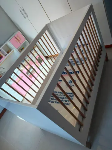 Berço Cozy Quater (evolutivo se transforma em caminha)