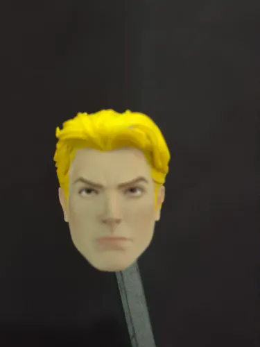 Head sculpt Ben Reilly (scarlet spider)