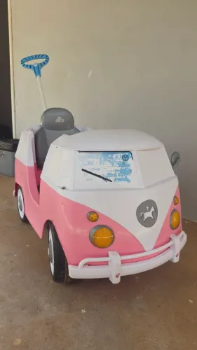 Carrinho kombi infantil