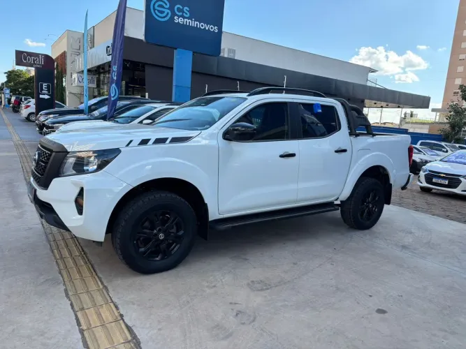 Nissan Frontier S CD 4X4 2.3 TB Diesel Mec. 2023