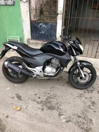 Honda CB 300