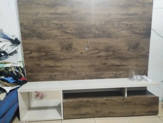 Painel tv novo 120 reais retirar em guainazes perto da estação CPTM