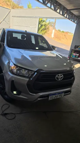 Toyota Hilux CD SR 4X4 2.8 TDI Diesel Aut. 2024