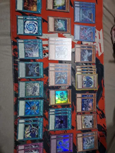 Deck Dragão Branco de Olhos Azuis - Yugioh