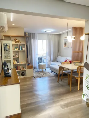 Apartamento à venda com 2 Dormitórios, 2 banheiros e 1 vaga de Garagem e 85m2