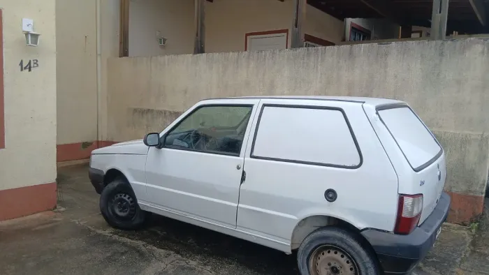 Fiat Uno Furgão 1.3 MPI Fire/ Fire Flex 8V 2013