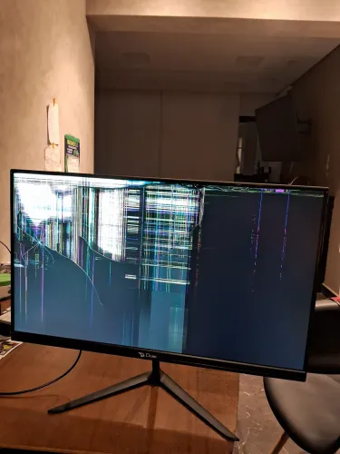 Monitor Gamer 144hz Duex com linhas na tela