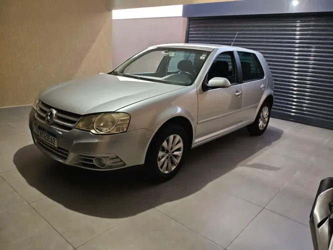 Volkswagen Golf Sportline 1.6 MI Total Flex 8V 4P 2010