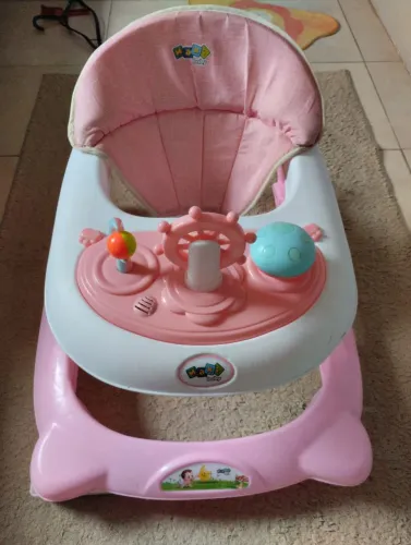 Andador de bebê 