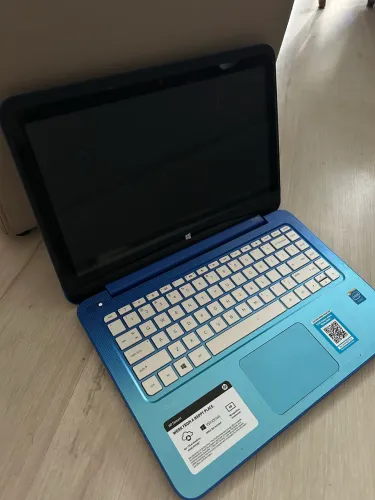 HP - Stream 13.3-in Touchscreen Laptop - Intel Celeron/2GB RAM/32GB Flash - Blue