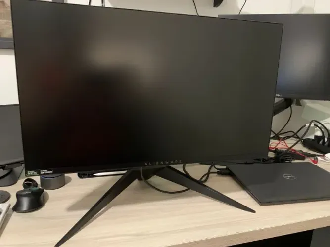 Monitor Alienware AW2518H 240Hz G-Sync Full HD