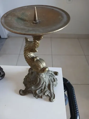 Castiçal de bronze