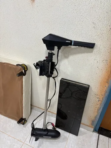 Motor elétrico Phantom 44LBs para barco