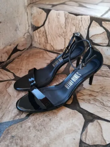 Roupas seminovas Em ótima condição