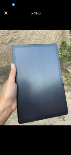 Tablet semi novo 