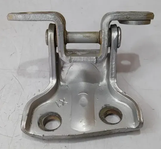 Dobradiça Superior Porta Traseira Dir Pajero Gls 1995 1996