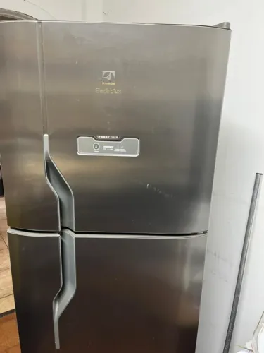 Geladeira Electrolux DFX41 Frost Free 371L Inox | 110V