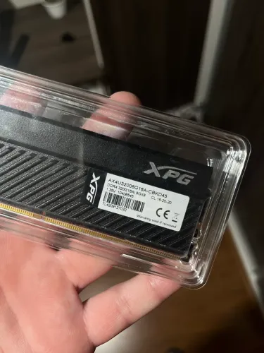 MEMÓRIA RAM XPG - 8gb DDR4 3200MHz