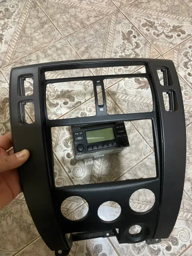 Vendo multimídia e moldura da Tucson