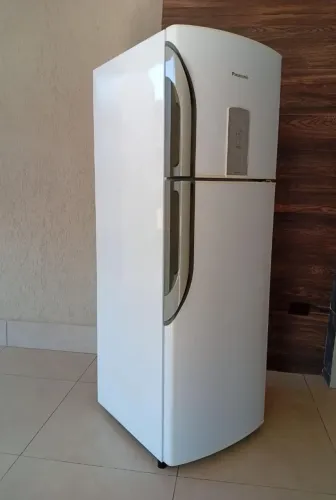 Geladeira Panasonic Frost Free 387 litros