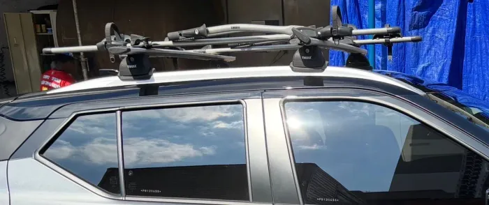 Rack Teto Thule com Transbike para 2 Bikes
